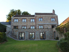 Luxury villa with heated pool close to Maastricht and Li ge
